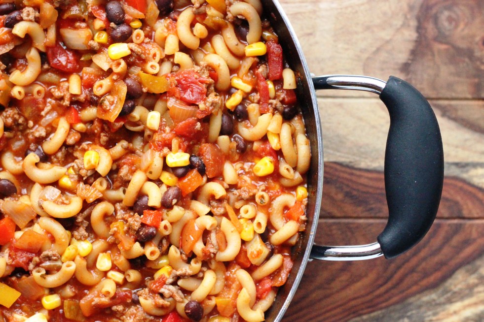 Fast Fiesta Chili in a Skillet